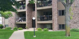 Viking Villas Apartments with Classic Brick Charm & Convenient Living Gallery 1