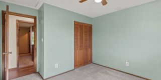 Beautiful 4 bed, 2 bath on Cul-de-sac  w/ large yard available in Central Loveland Gallery 16