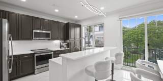 616 NW 38th Circle, Boca Raton, FL 33431 - 5700 Gallery 1