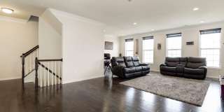 23540 BELVOIR WOODS Terrace Gallery 4