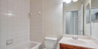 9075 Plymouth Place Gallery 16