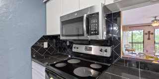 2 Bedroom 2 Bath in Ideal Location Gallery 9