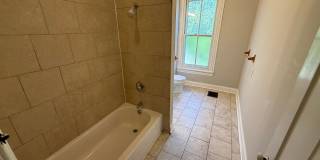Beautiful Victorian Rowhome with Modern Updates – Available Now! Gallery 28