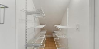 2570 Lillie Avenue Gallery 22