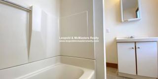 15 Sanborn St. Gallery 10