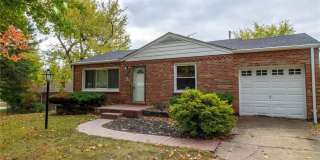 Beautiful brick home on quite street Gallery 1
