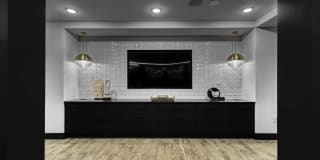 Ele Lower Greenville Gallery 5