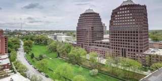 4545 Wornall Road Gallery 25