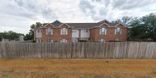 1411 Summit St Gallery 1