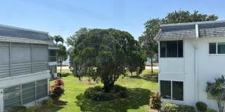 3280 N Lake Osborne Drive Gallery 1