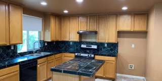 4 Bedroom Home Gallery 7