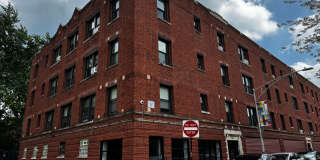 Nice 1 Bed w/Dining Room and Newer Kitchen and Bath at Roger's Glenwood District Gallery 15