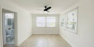 7450 Hollywood Blvd Gallery 7