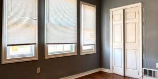 4415 BROWN Street Gallery 11