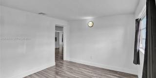 2100 Service Rd Gallery 11