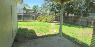 Spacious 3 bd home in a wonderful community. Gallery 12