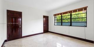540 S Shore Dr Gallery 36