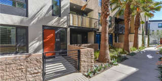 2870 North Glassell Street Gallery 1