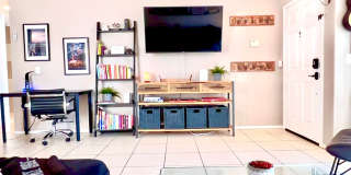 STYLISH SERENITY - 3 bed/2 bath Furnished Home with RV/Boat Parking Gallery 8