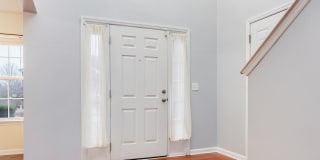 117 Vancouver Road Gallery 3