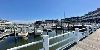 210 Harbour Cove Gallery 19