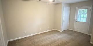 1232 Hamilton Dr. Gallery 4