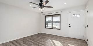 Beautiful 4 Bedroom Home Near Old Town Scottsdale & ASU Gallery 5