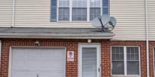 2718 Titan St. 3 bedrooms 1 bathroom Home Gallery 1