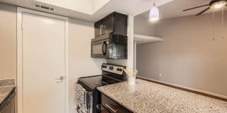 Element Austin Apartments Gallery 17