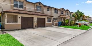 3358 Northwest 198th Terrace Gallery 1