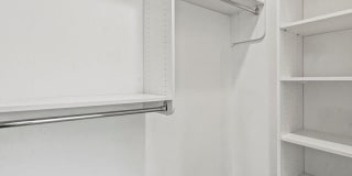 815 E 36th Street Gallery 25