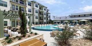 Local Dripping Springs Local Dripping Springs Gallery 3