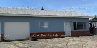 5355 Yosemite Boulevard Gallery 1