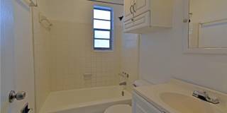 Two Bedroom Home with Ceramic Tile In Spring Hill Gallery 11