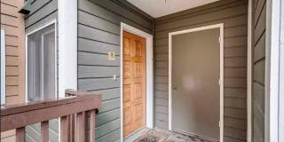 AMAZING LOCATION 3 Bed 2.5 Bath Townhome in Boulder near Campus Gallery 3