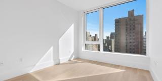 368 Third Avenue Gallery 6