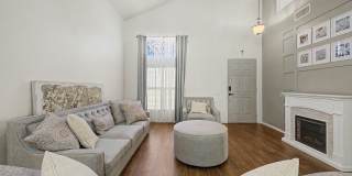 12926 W Cheery Lynn Road Gallery 6