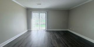 2 bedroom townhome in Oakwood, GA Gallery 7