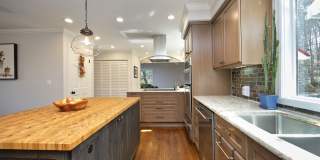 Beautifully renovated large home in CHCCS school district! Available mid-June! Gallery 18