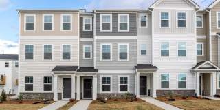 Stunning 3/3.5 Townhome in SE Raleigh Gallery 1
