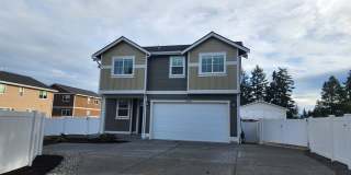Yelm Creek Estates, 4 Bedroom, 2.5 Bathroom Home! Gallery 1