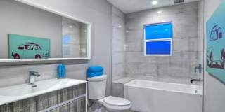 Private 3 Bed / 3 Bath Home with Incredible Outdoor Space Gallery 20