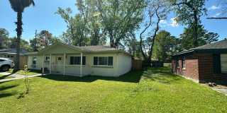 3 BED | 2 BATH | GATED BACKYARD | TWO CAR DRIVEWAY | DAFFIN PARK Gallery 3