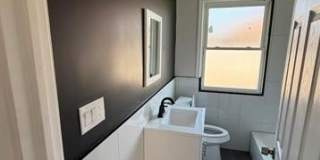 1341 & 1343 Seward Street Gallery 42