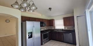 Single Family Home 3/2 Gallery 4