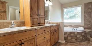 5 Bed 3 Bath Bridge Tower Beauty Gallery 25