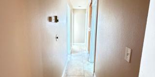 Gorgeous 3 Bed 2 Bath House in a Great Neighborhood Gallery 12
