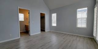 1528 W Duffy's Ln Gallery 6
