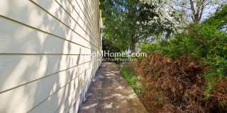 Charming Three Bedroom Newberg Home - Corner Lot! Gallery 19