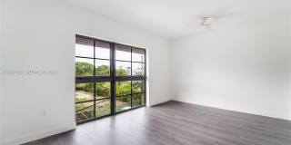 1165 NW 8th Ave Gallery 3